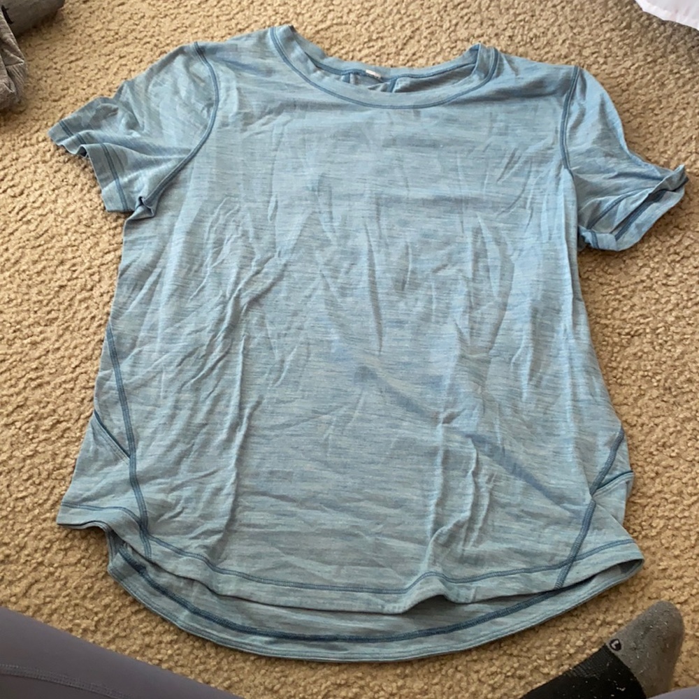 Lulu lemon blue t shirt